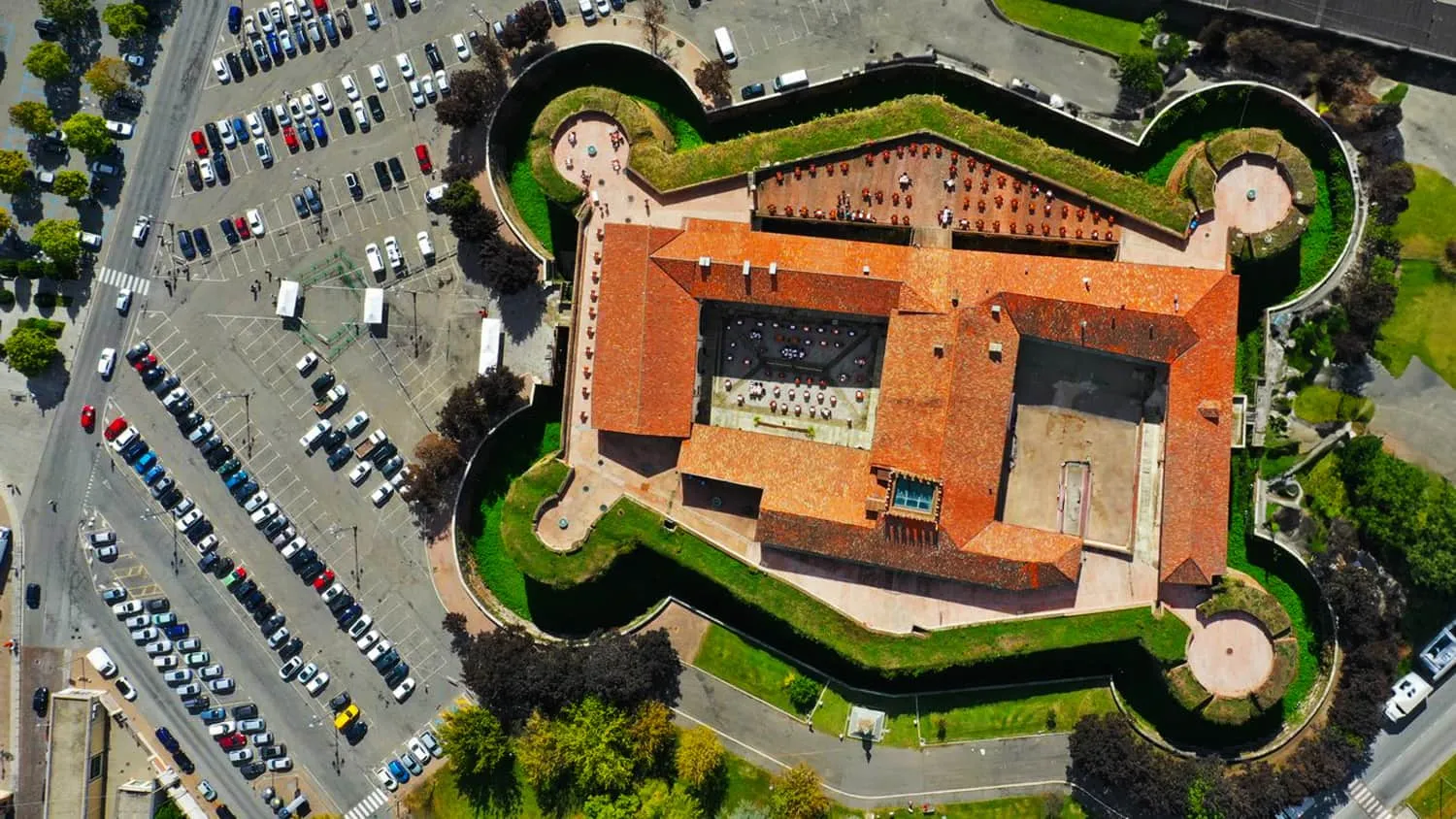 Un’altra vista del Castello del Monferrato, dalla galleria originale del progetto
